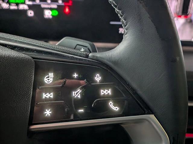 Certified 2025 Audi Q5 Premium w/ Convenience Package image 7