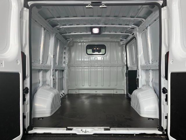New 2026 RAM ProMaster 1500 w/ Convenience Group FWD image 9