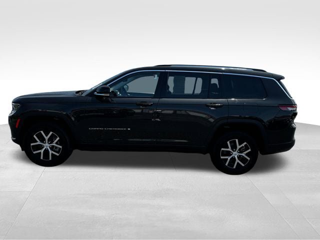 Used 2023 Jeep Grand Cherokee L Limited AWD/4WD image 42