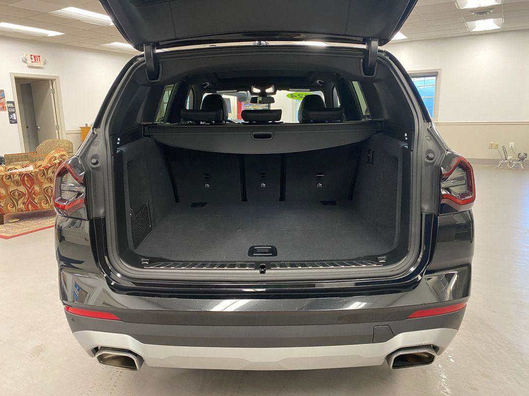 Used 2024 BMW X3 xDrive30i w/ Convenience Package w/ZPA image 13