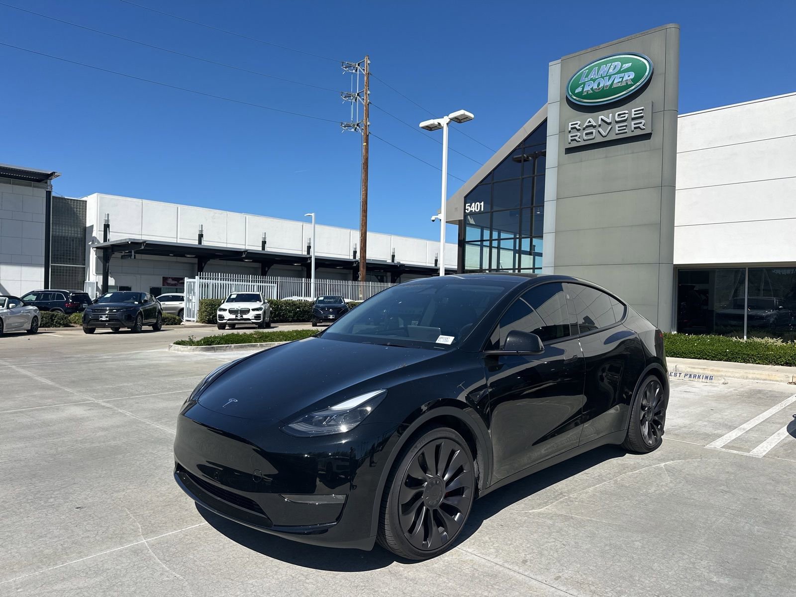 Used 2024 Tesla Model Y Performance image 1
