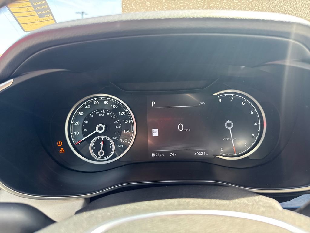 Used 2024 Genesis G70 2.5T image 38