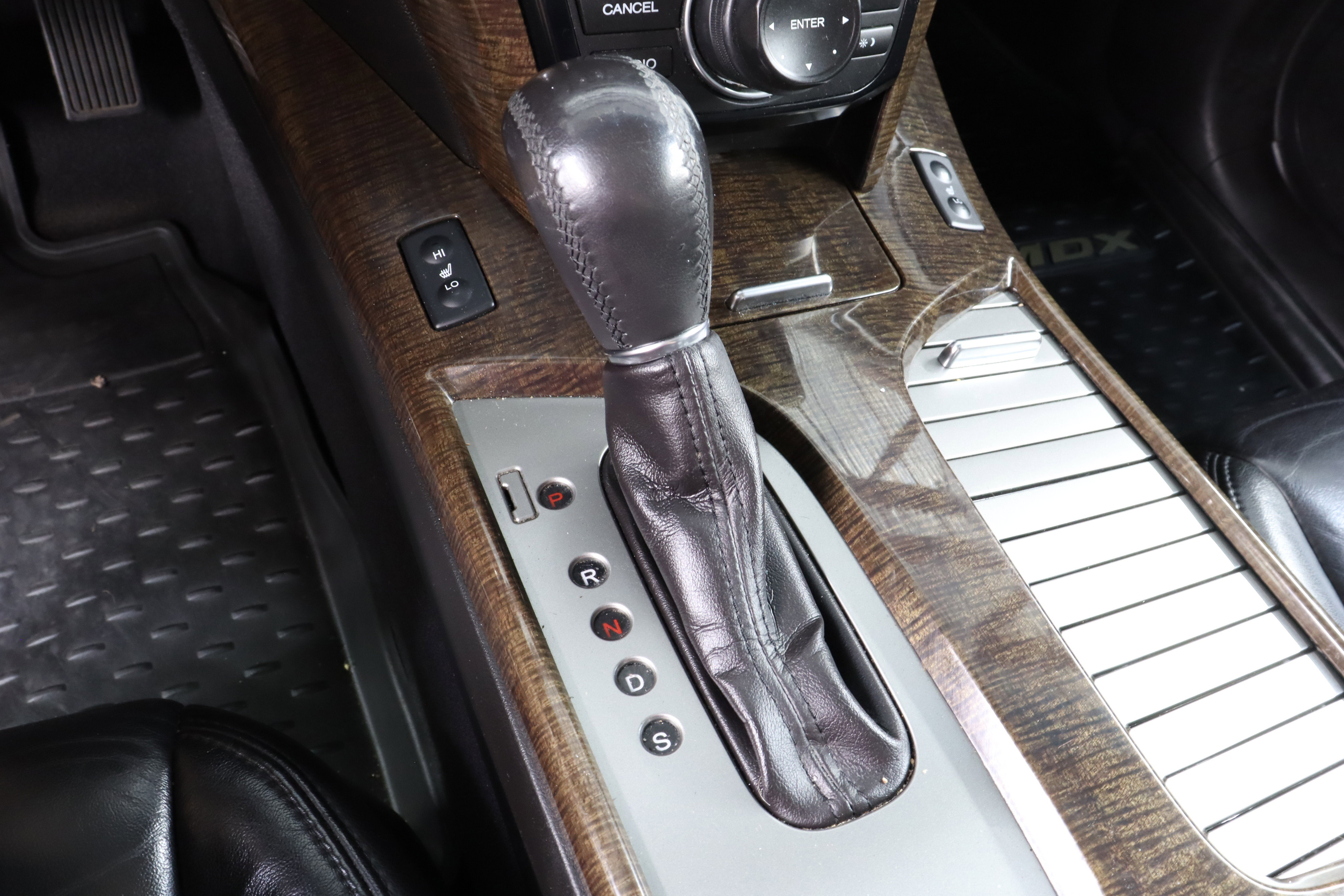 Used 2013 Acura MDX w/ Technology Package image 17