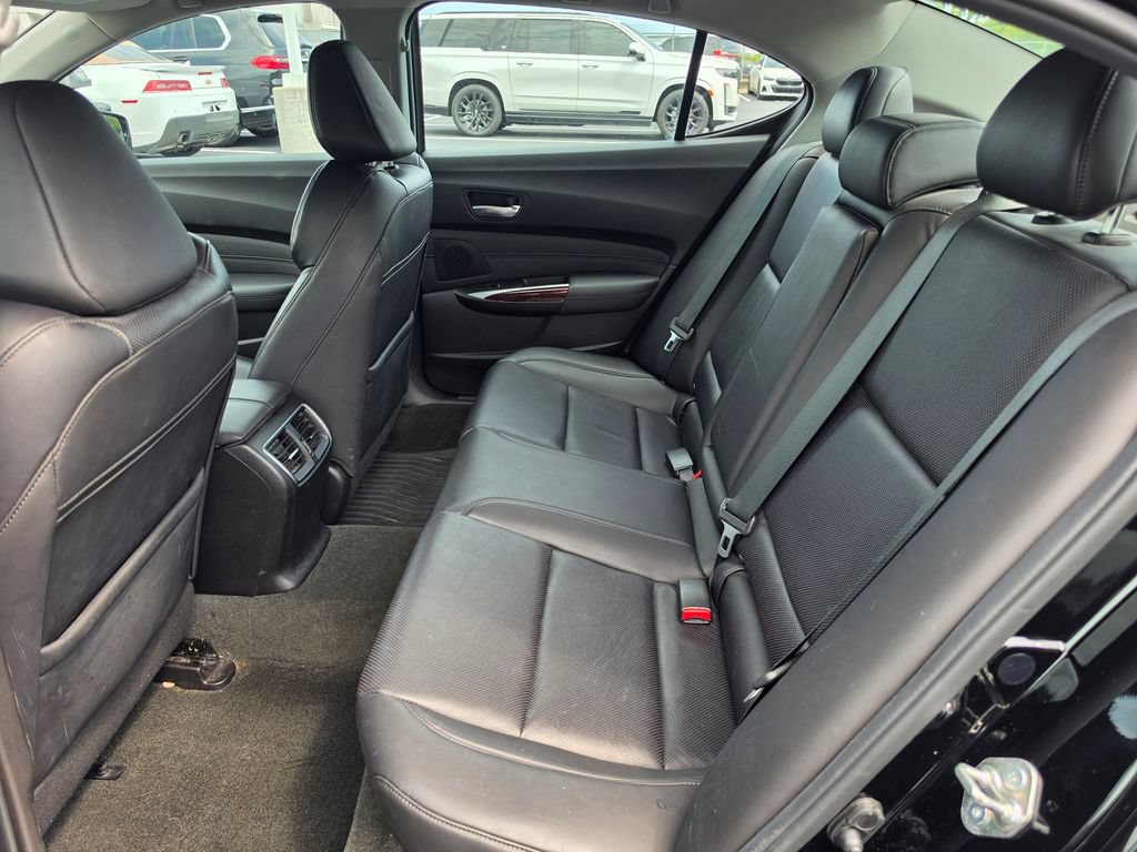 Used 2016 Acura TLX w/ Technology Package FWD image 17