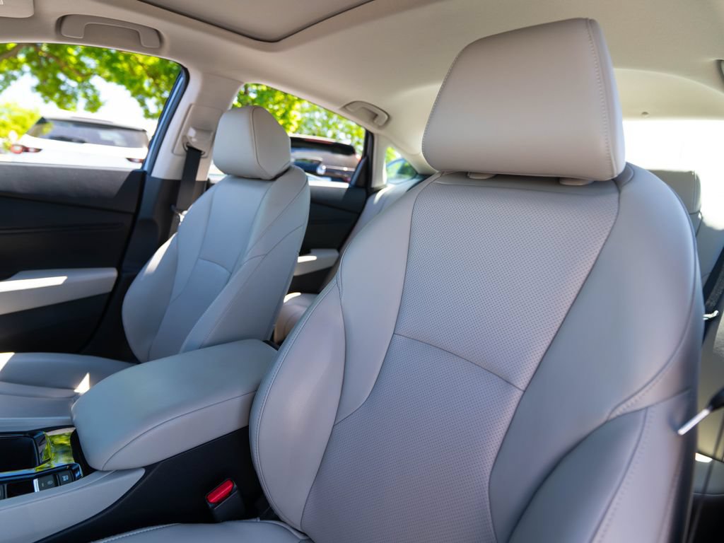 Used 2023 Honda Accord EX-L image 7