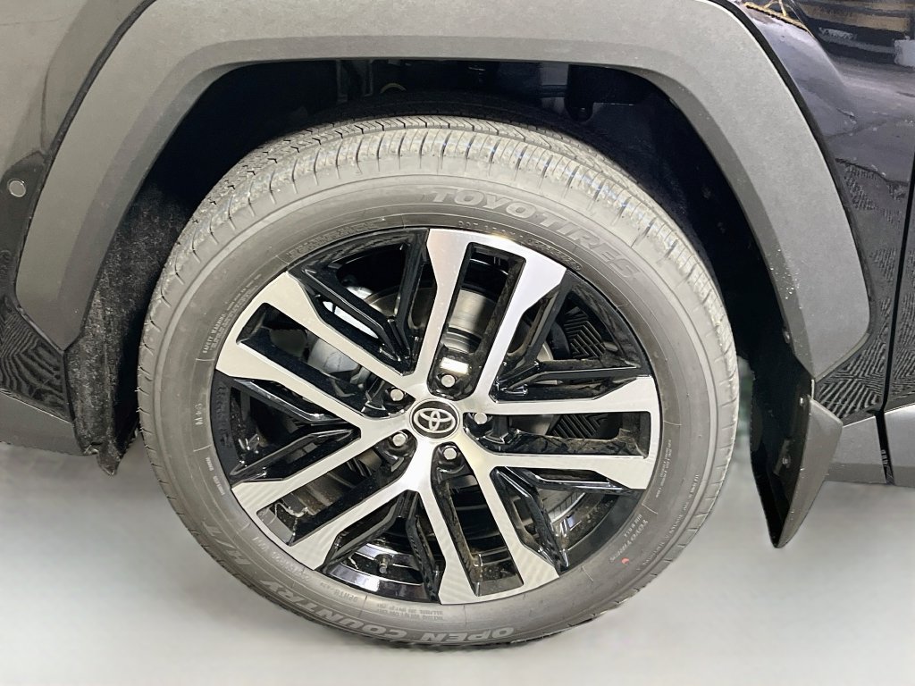 New 2026 Toyota RAV4 Limited AWD/4WD image 11