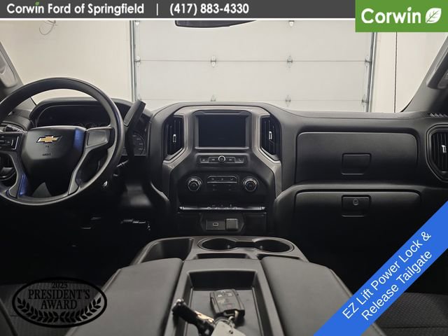 Used 2020 Chevrolet Silverado 1500 Custom w/ Custom Value Package AWD/4WD image 14