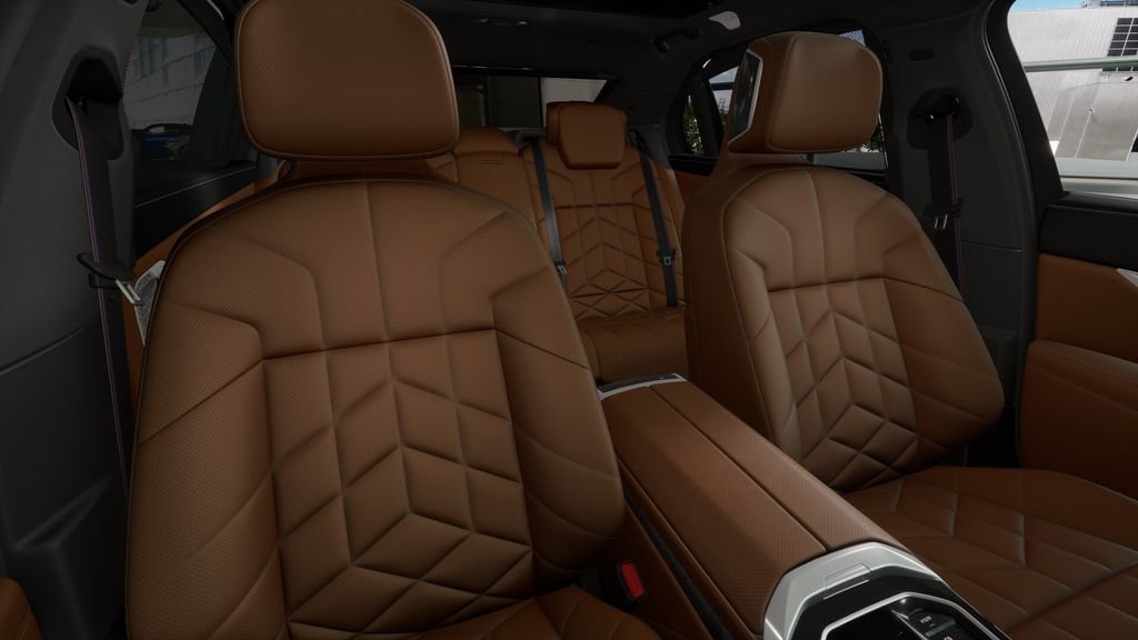 New 2026 BMW 740i w/ Executive Package image 11