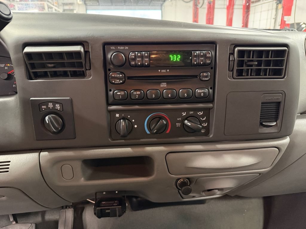 Used 2004 Ford F350 XLT AWD/4WD image 33