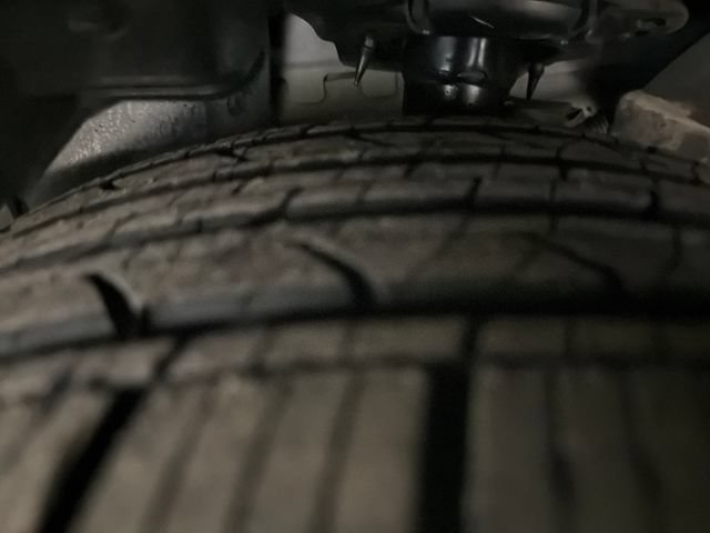 Used 2018 Ford Fusion SE FWD image 29