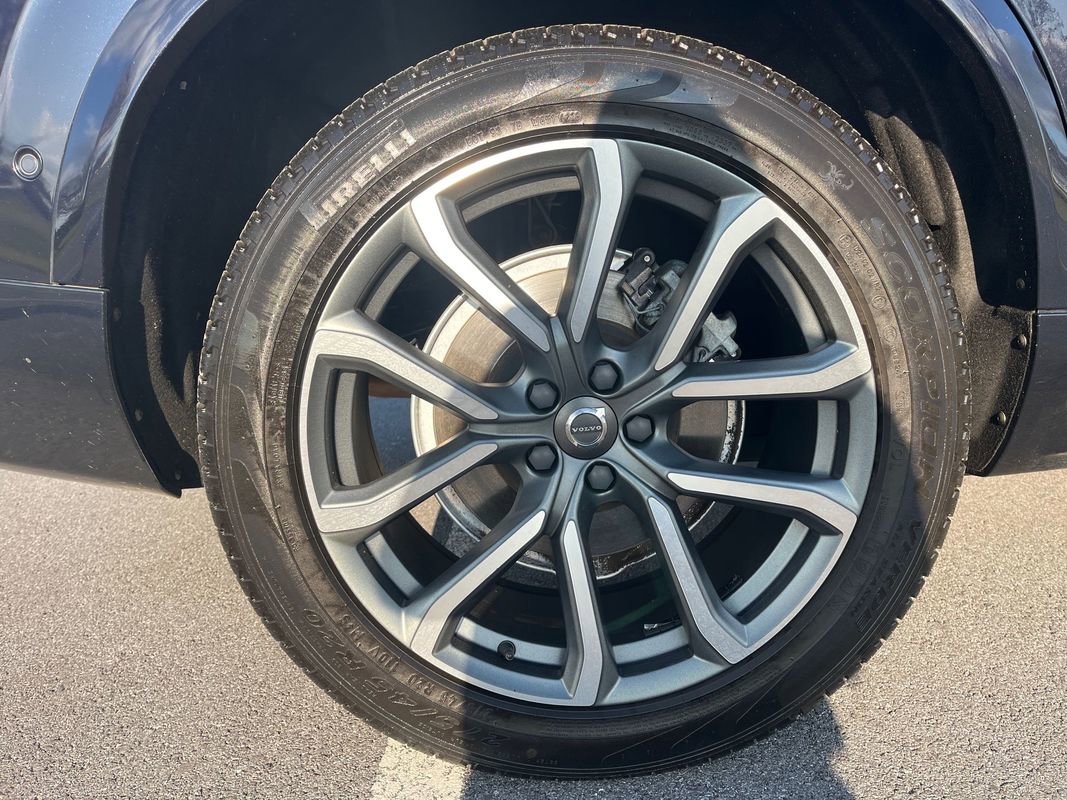 Used 2019 Volvo XC90 T6 Momentum w/ Advanced Package image 13