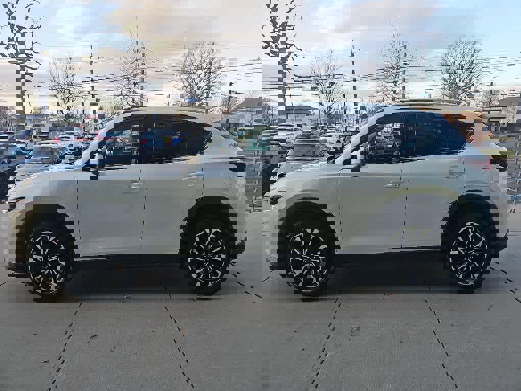 Used 2023 MAZDA CX-5 AWD 2.5 S w/ Premium Package image 12