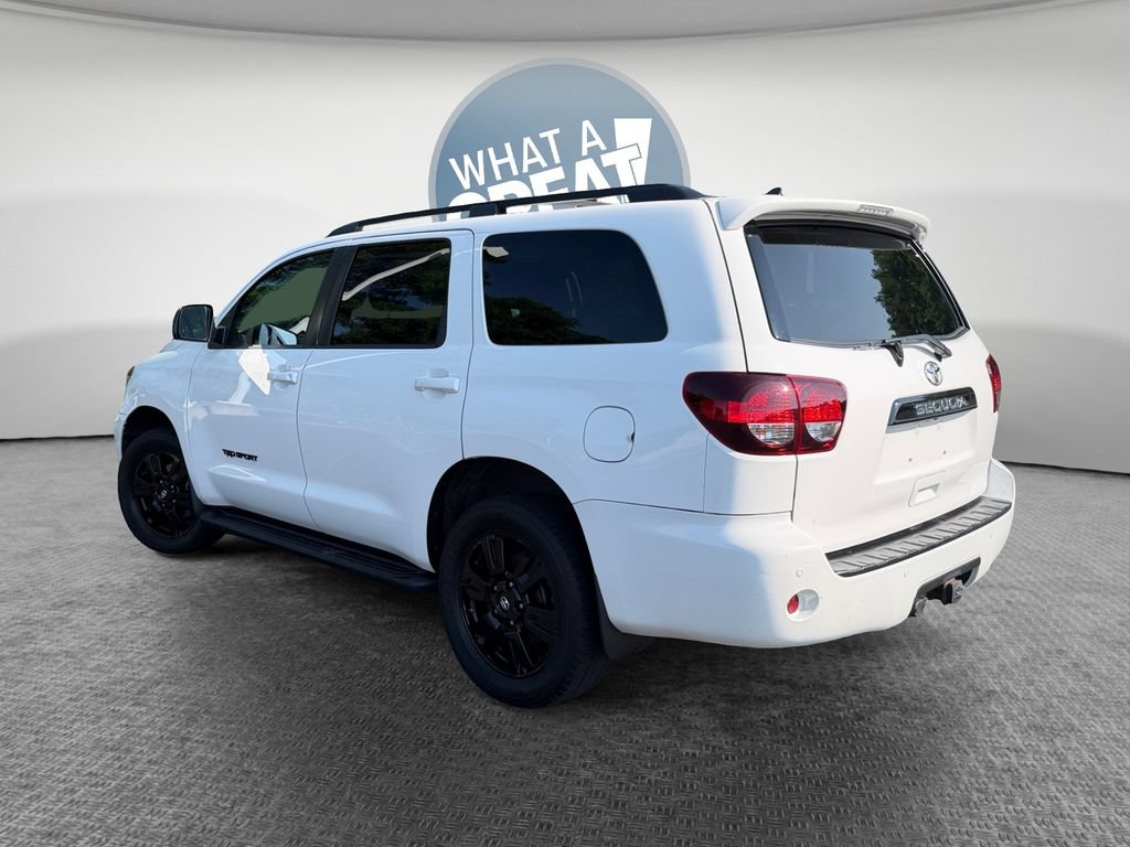 Used 2018 Toyota Sequoia TRD Sport AWD/4WD image 6