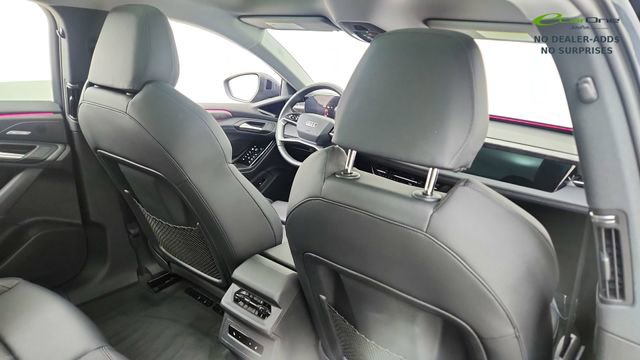 Used 2025 Audi A6 e-tron Premium Plus w/ Premium Plus image 28