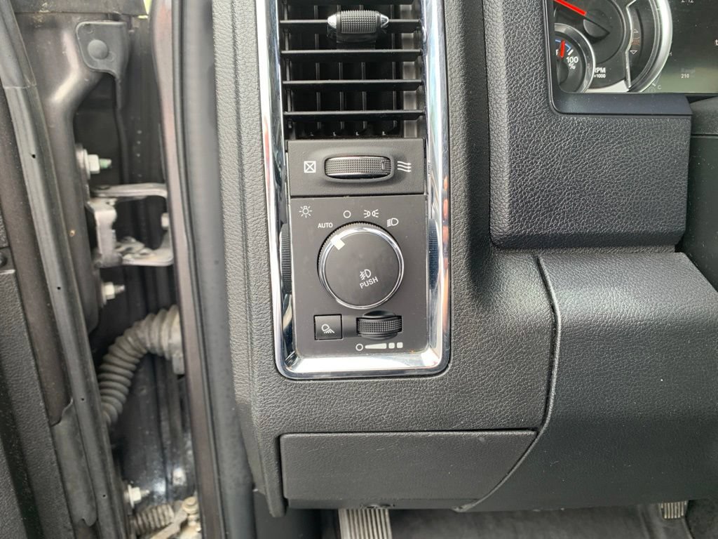 Used 2017 RAM 2500 Laramie w/ Sport Appearance Group AWD/4WD image 42