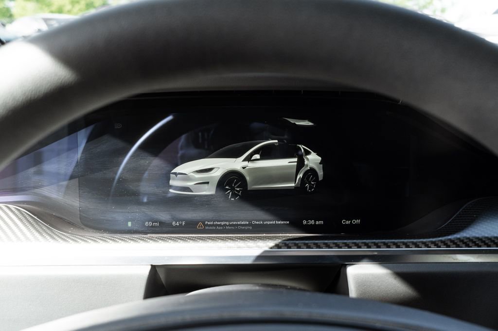Used 2022 Tesla Model X Plaid AWD/4WD image 15