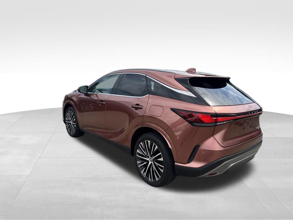 Used 2023 Lexus RX 350 Premium Plus w/ Accessory Package AWD/4WD image 3