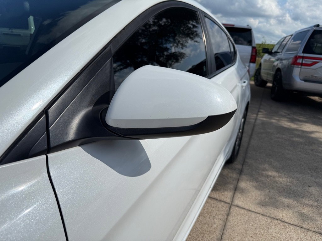 Used 2018 Hyundai Elantra Value Edition FWD image 10