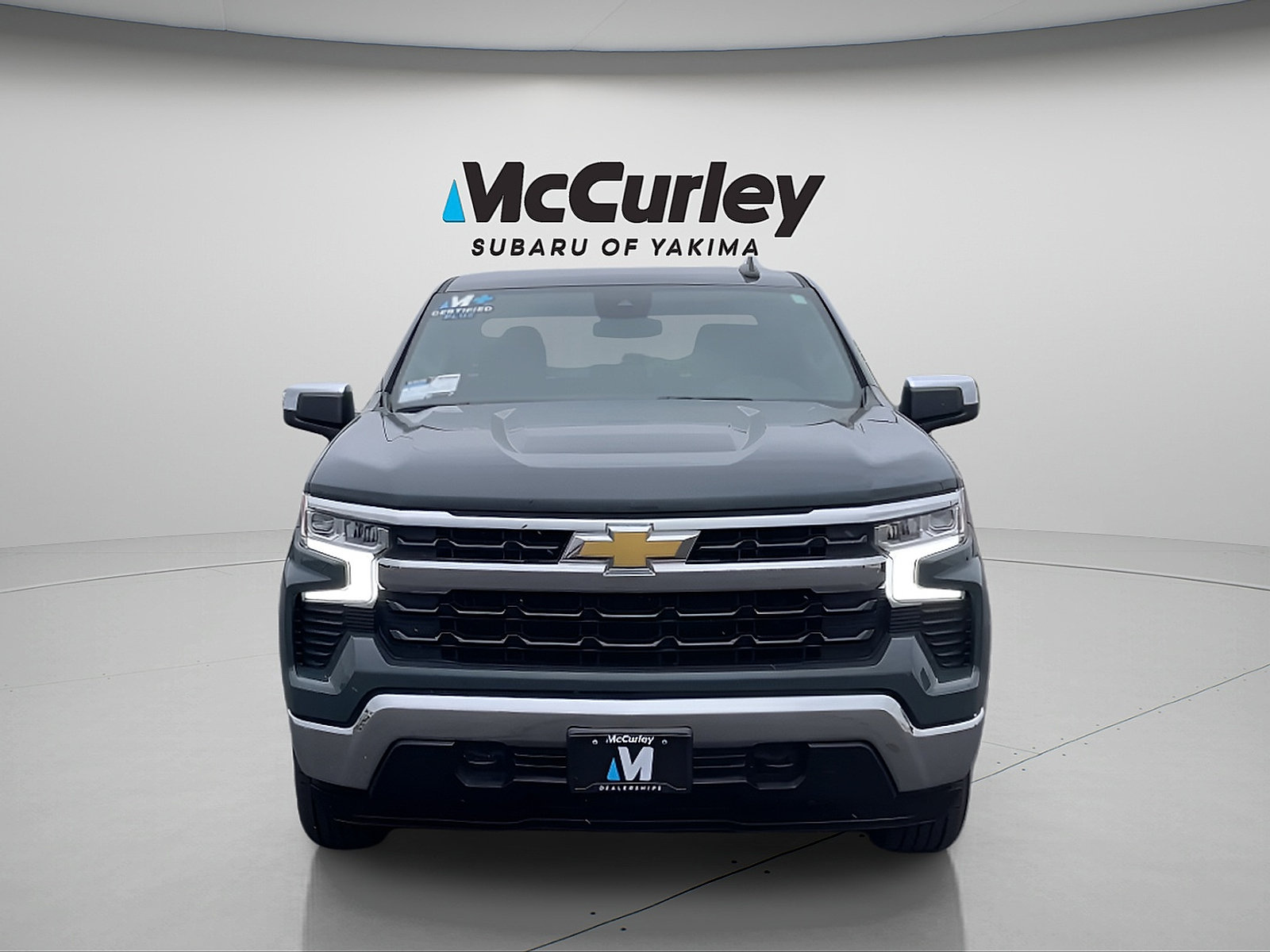 Used 2025 Chevrolet Silverado 1500 LT AWD/4WD image 8