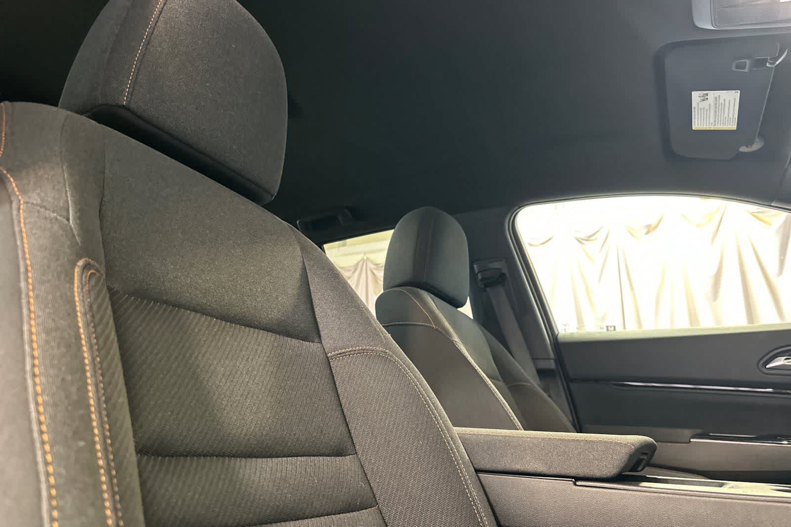 Used 2025 Honda Prologue EX image 19