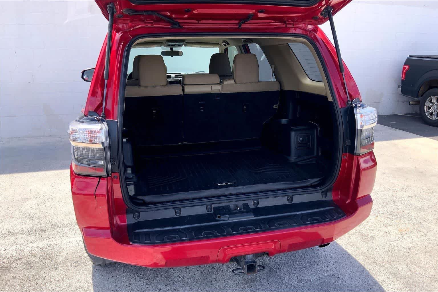 Used 2014 Toyota 4Runner SR5 RWD image 18
