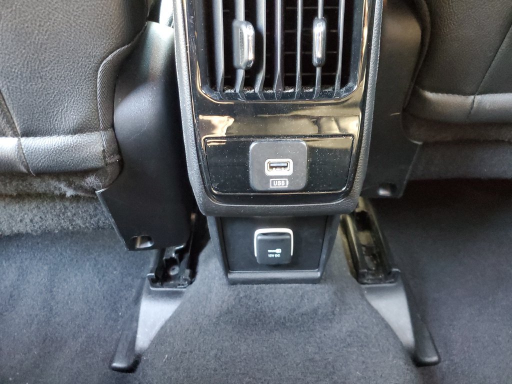 Used 2024 Jeep Compass Limited AWD/4WD image 16