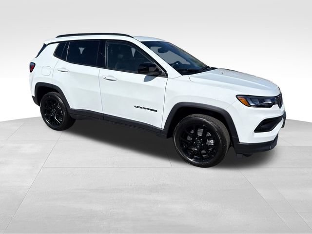 New 2026 Jeep Compass Latitude image 1