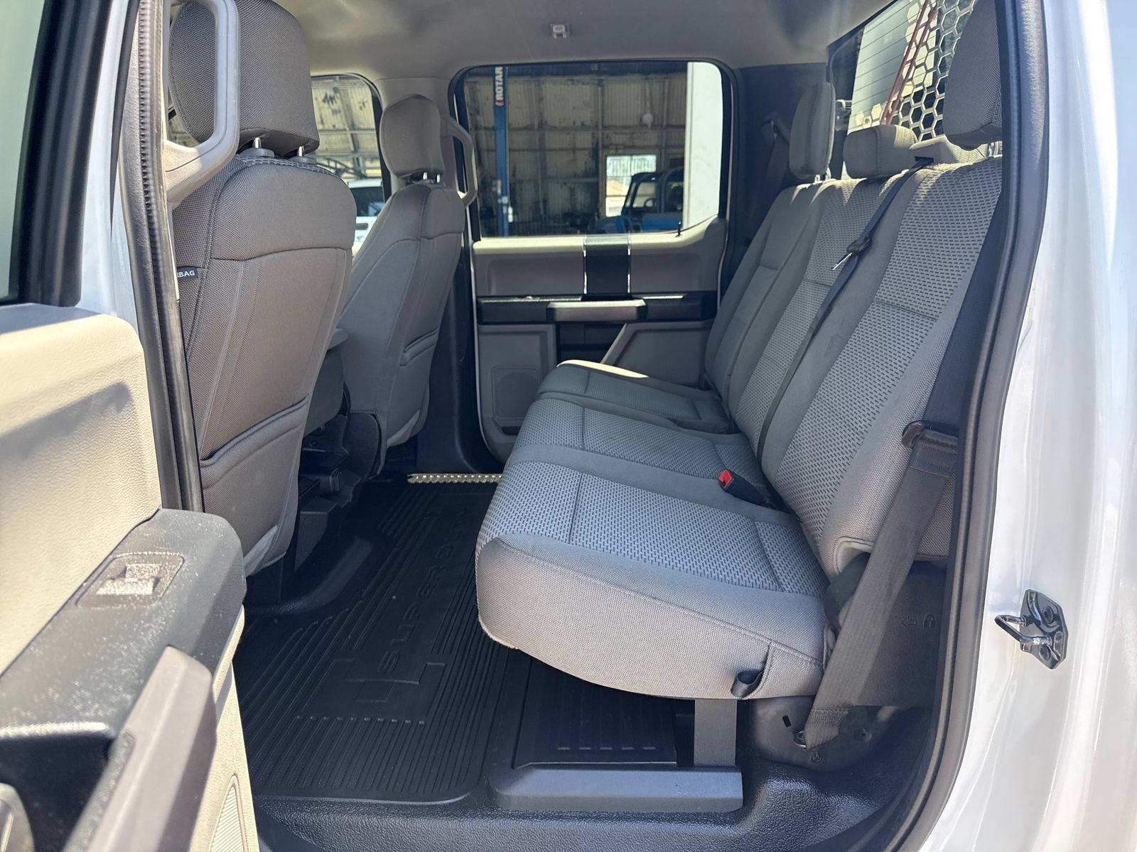 Used 2021 Ford F350 XLT w/ XLT Value Package AWD/4WD image 25