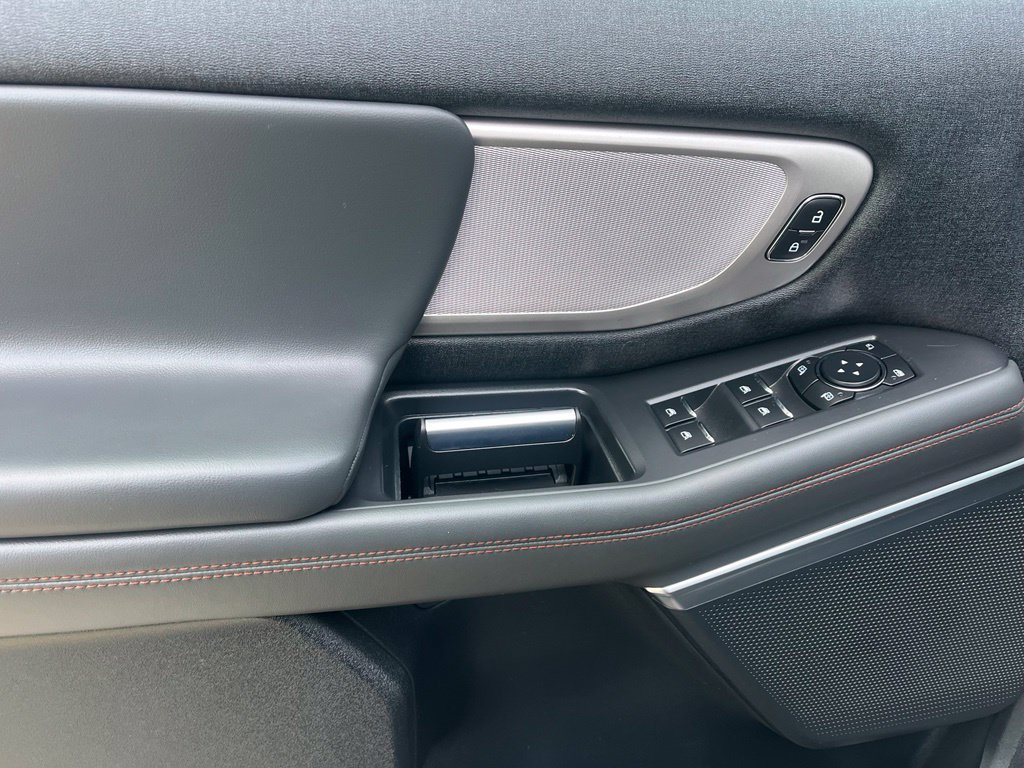 Certified 2025 Ford Expedition Max Active AWD/4WD image 39