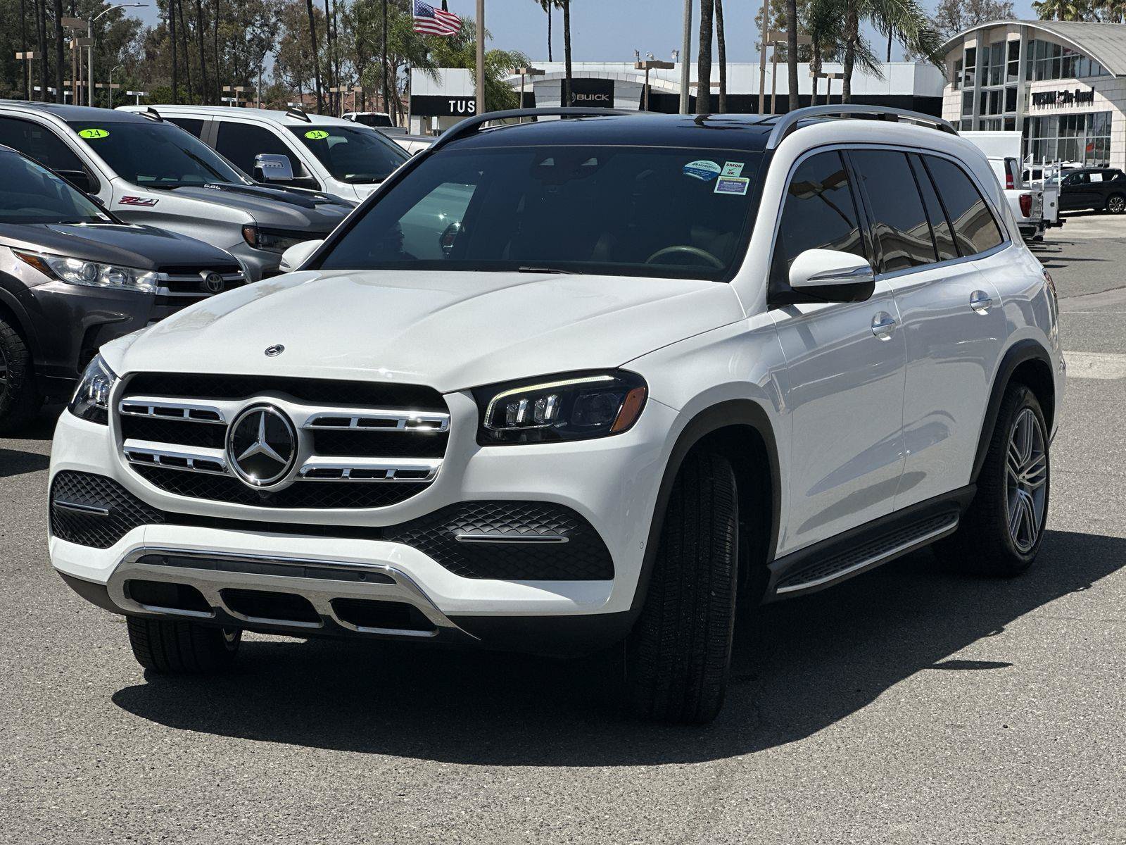 Used 2022 Mercedes-Benz GLS 450 4MATIC image 8
