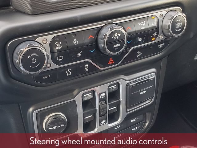 Used 2018 Jeep Wrangler Unlimited Sahara w/ Cold Weather Group AWD/4WD image 24