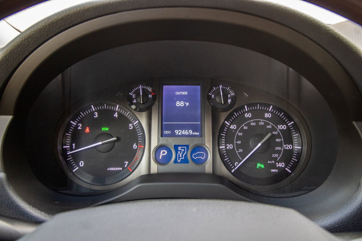 Used 2018 Lexus GX 460 Premium AWD/4WD image 37