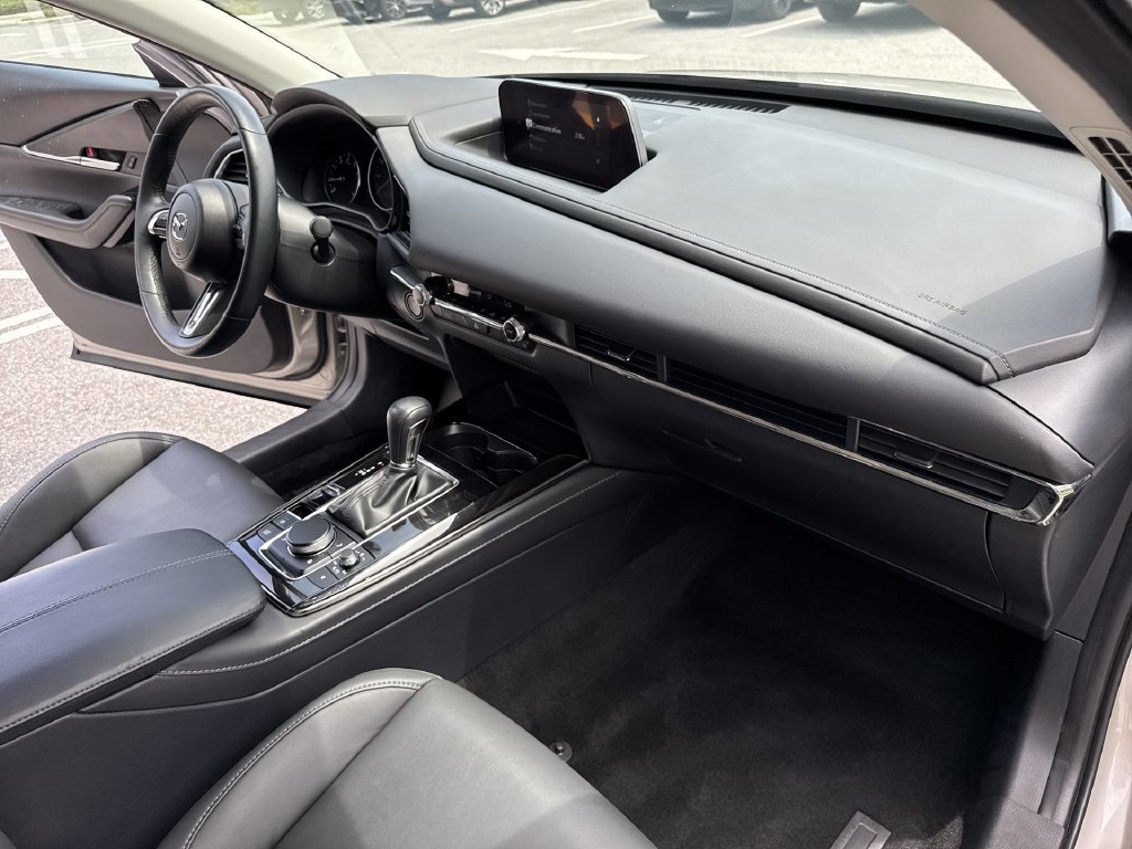 Certified 2024 MAZDA CX-30 AWD 2.5 S w/ Preferred Package image 32