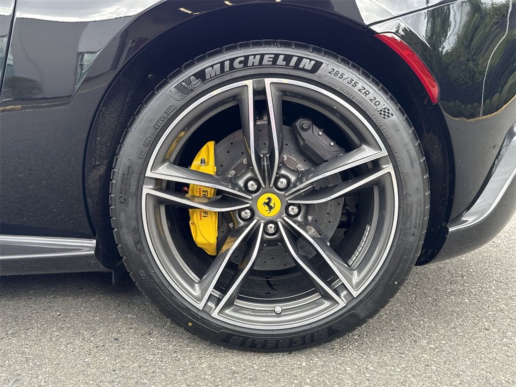 Used 2025 Ferrari Roma Spider image 10