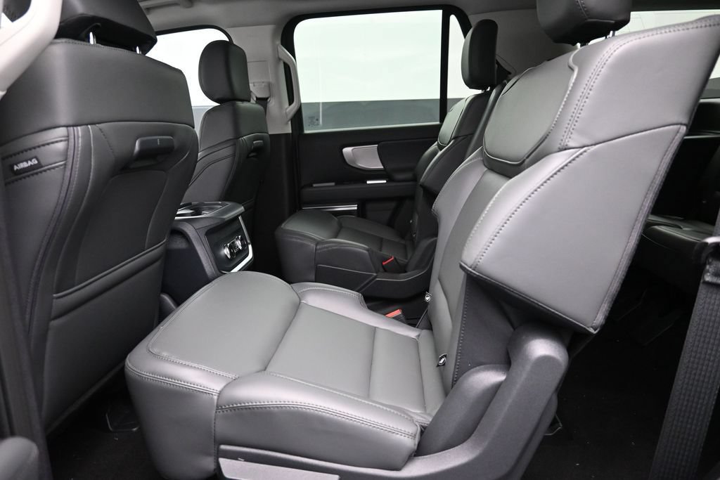 New 2026 Ford Expedition Active RWD image 23