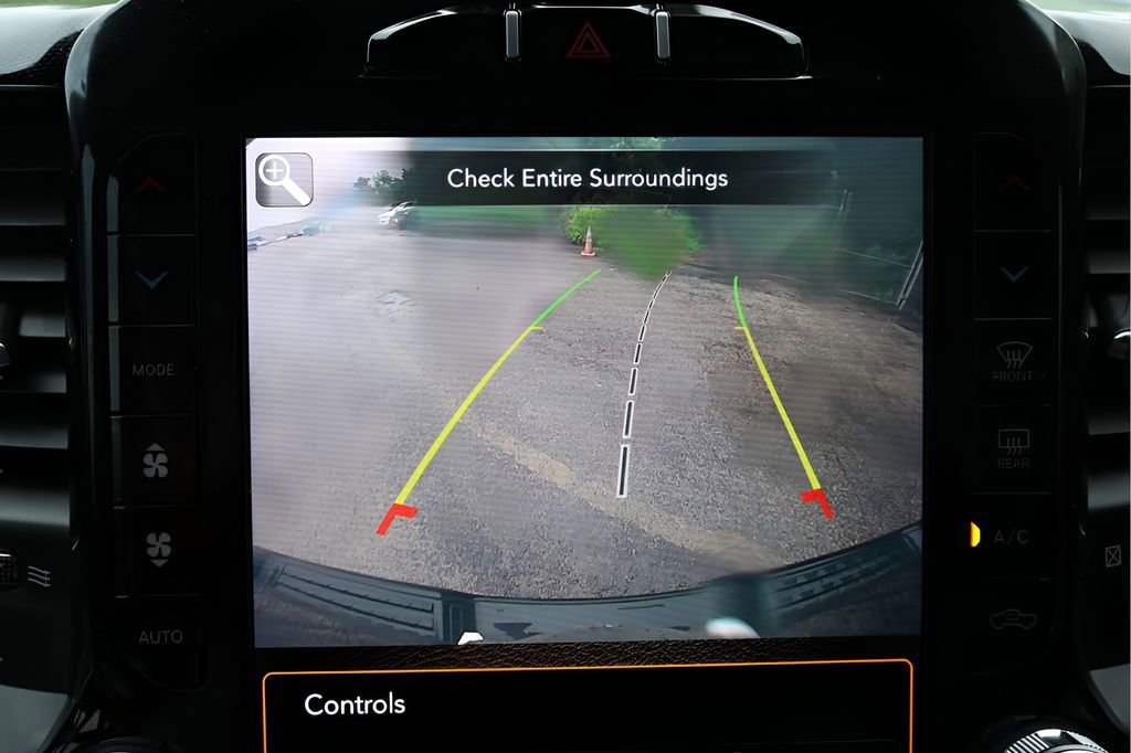 Used 2020 RAM 1500 Laramie w/ Sport Appearance Package AWD/4WD image 24