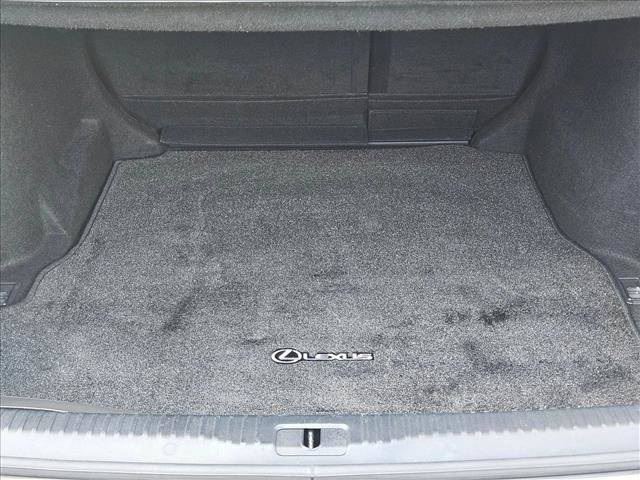 Used 2019 Lexus IS 300 AWD image 6