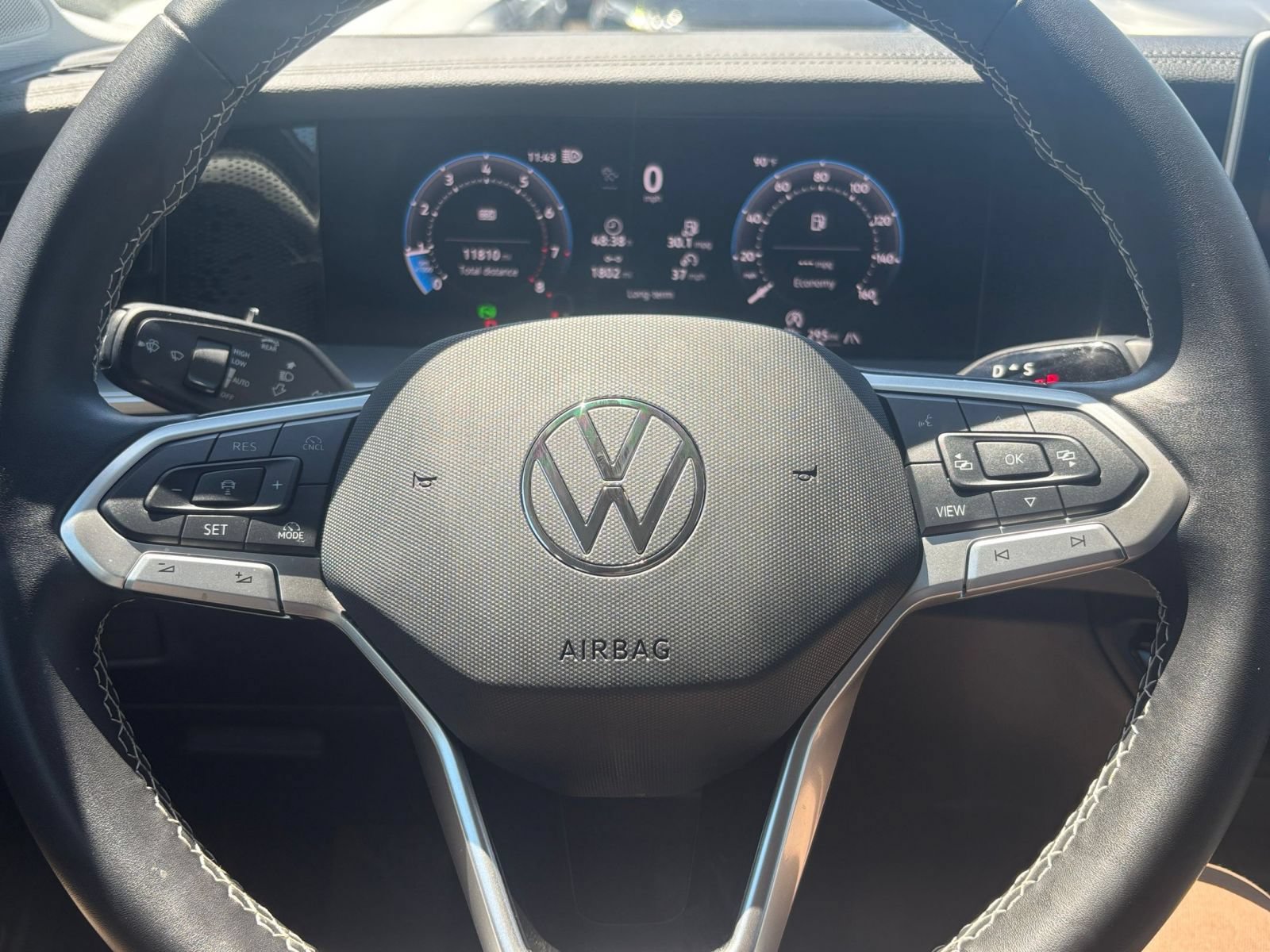 Used 2026 Volkswagen Tiguan SE AWD/4WD image 26