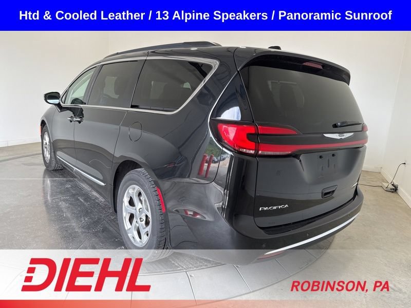 Used 2023 Chrysler Pacifica Limited FWD image 5