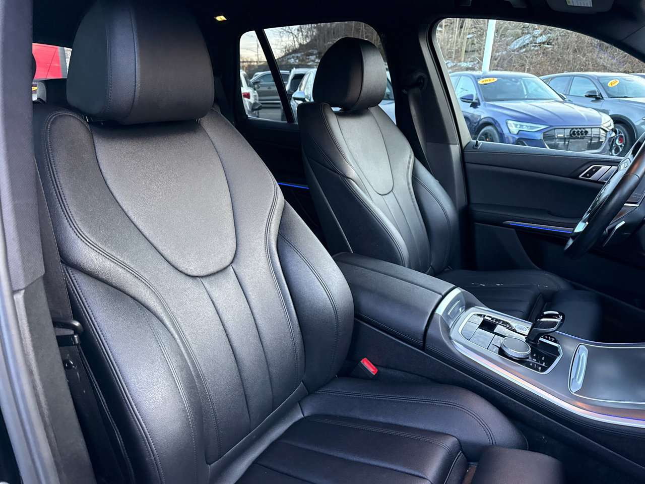 Used 2022 BMW X5 xDrive40i w/ Premium Package image 40