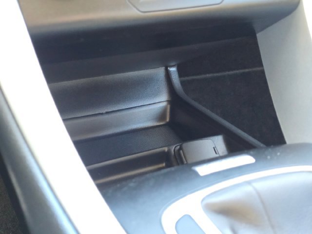 Used 2015 Ford Fusion SE FWD image 32