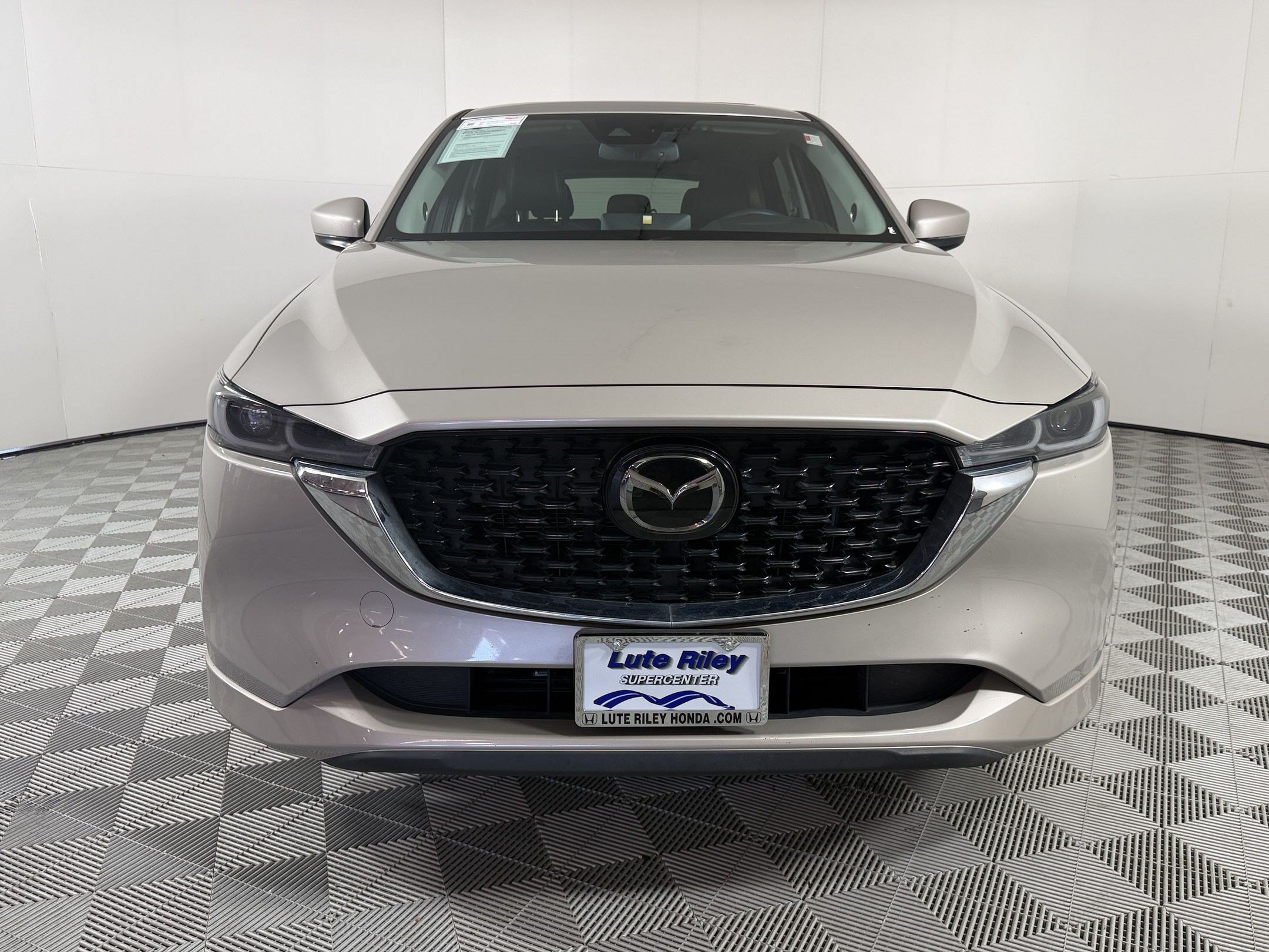 Used 2024 MAZDA CX-5 AWD 2.5 S w/ Premium Plus Pkg image 6