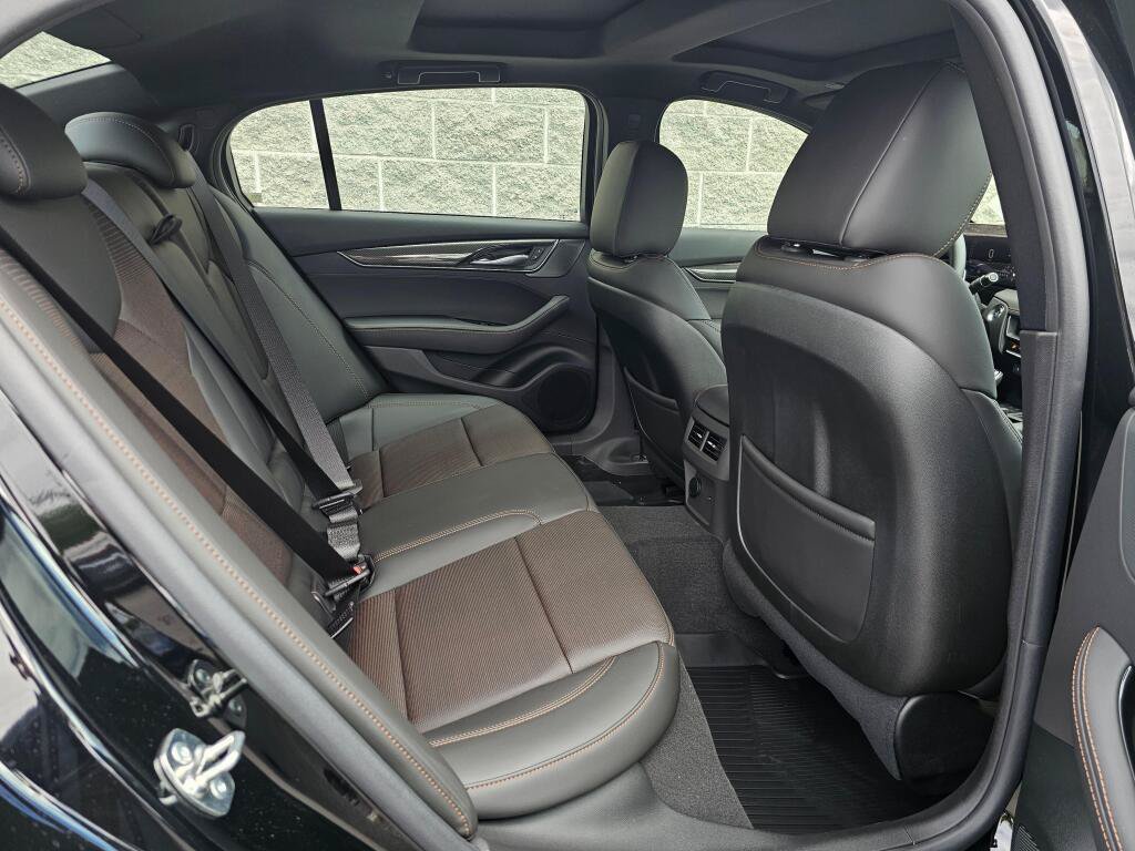 New 2026 Cadillac CT5 Sport w/ LPO, ONYX Package AWD/4WD image 14