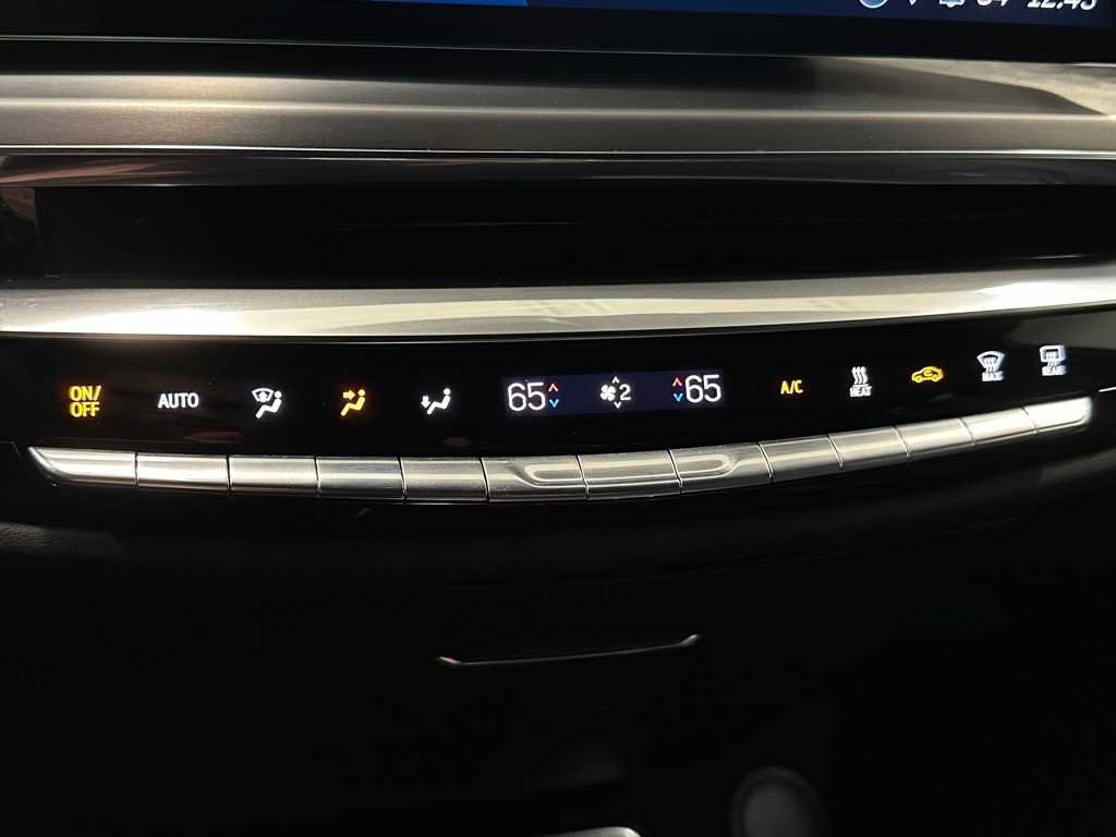 Used 2024 Cadillac Lyriq Luxury image 30