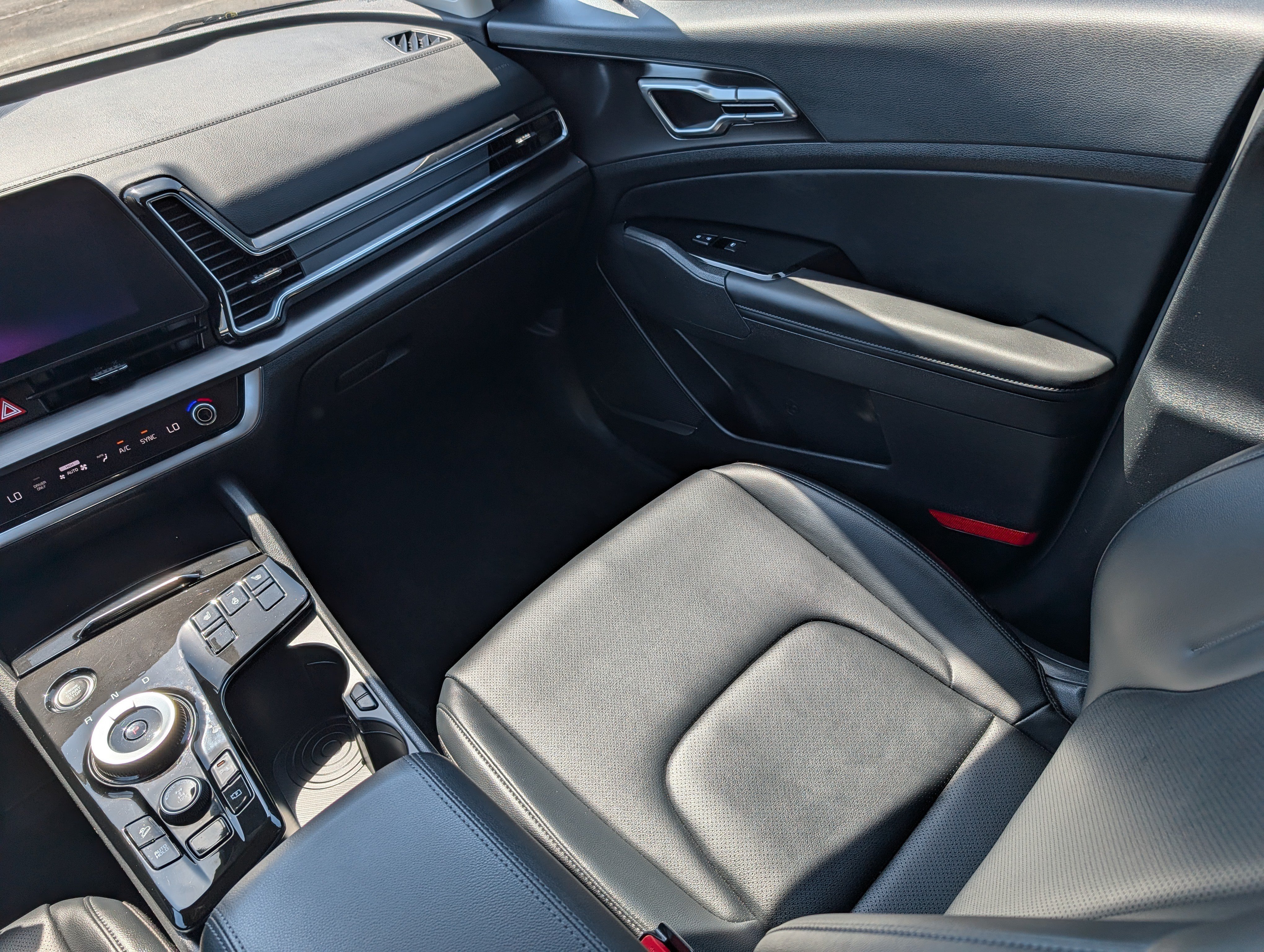 Certified 2023 Kia Sportage EX AWD/4WD image 11