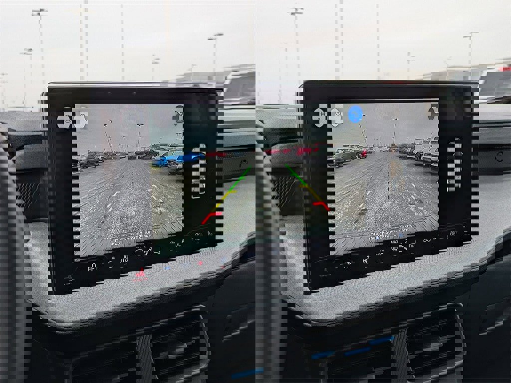 New 2025 Ford Maverick XLT w/ XLT Luxury Package image 14