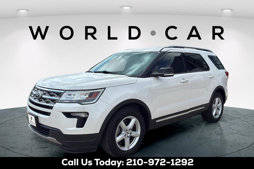Used 2018 Ford Explorer XLT w/ Equipment Group 201A image 11