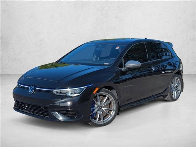 Used 2024 Volkswagen Golf R image 1