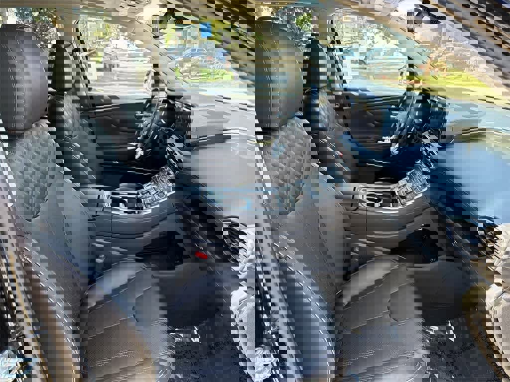 Used 2022 Hyundai Santa Fe Limited image 41