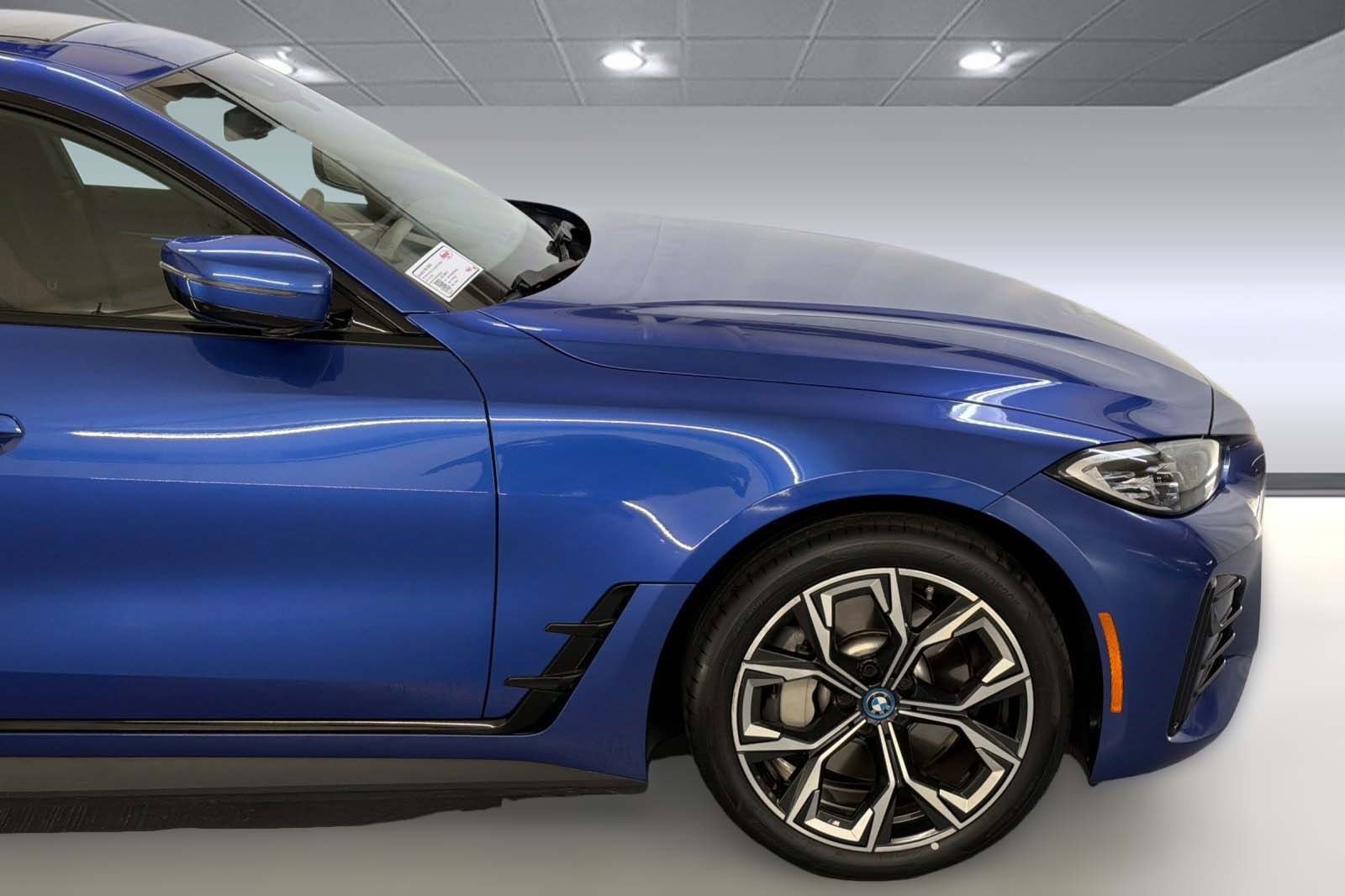 Certified 2023 BMW i4 eDrive40 w/ M Sport Package image 34
